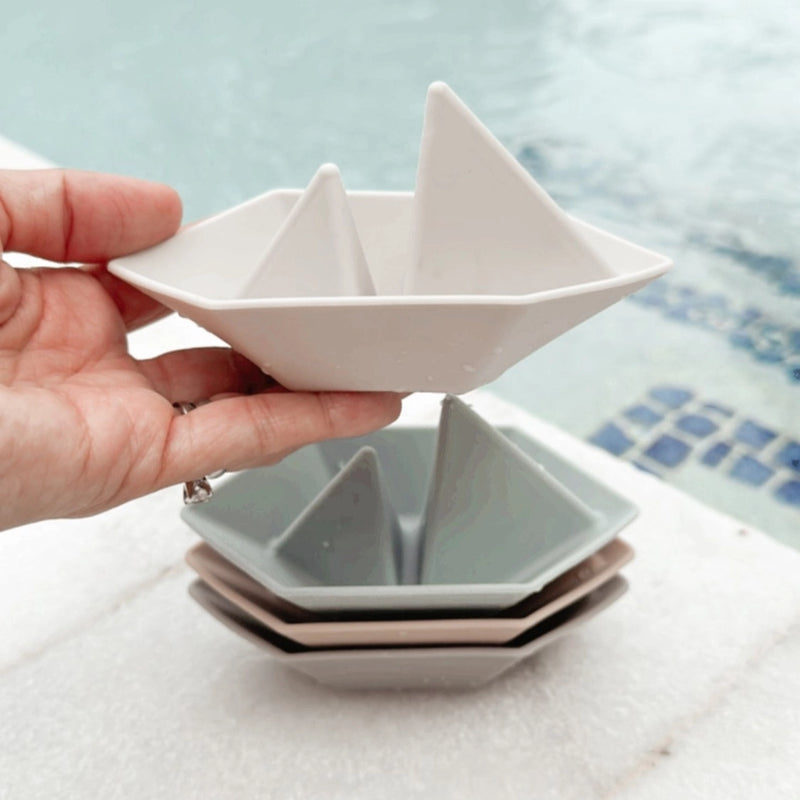 ali+oli Floating Boat Bath Toy Set 4-pc Soft Food Grade Silicone