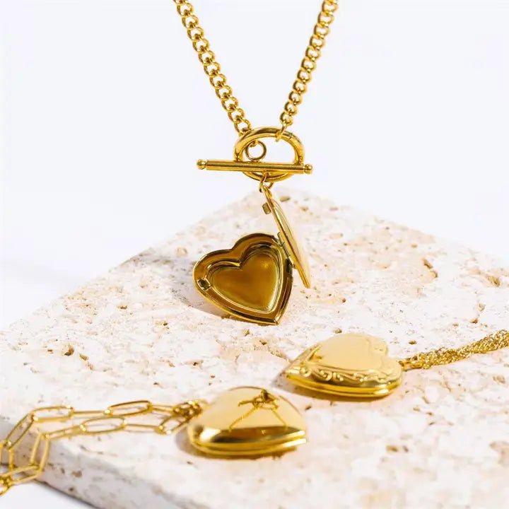 JOSSLYN Toggle Heart Locket Necklace