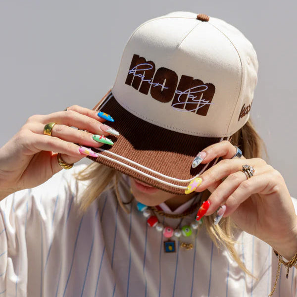 KAXI MOM HAIR DAY TRUCKER HAT