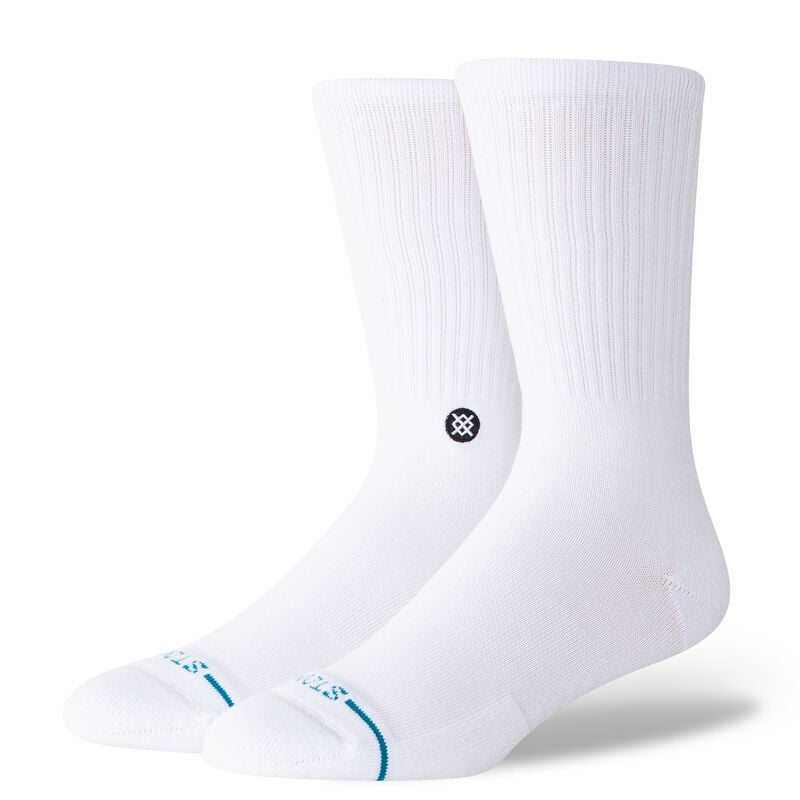 Fit right in with these socks from Stance Offical, the Icon Crew Socks in the color White/Black. These are a Classic crew socks featuring Stance’s iconic design, combining comfort and style. Made with durable, soft materials for all-day wear, these white and black socks are perfect for casual or athletic use.
