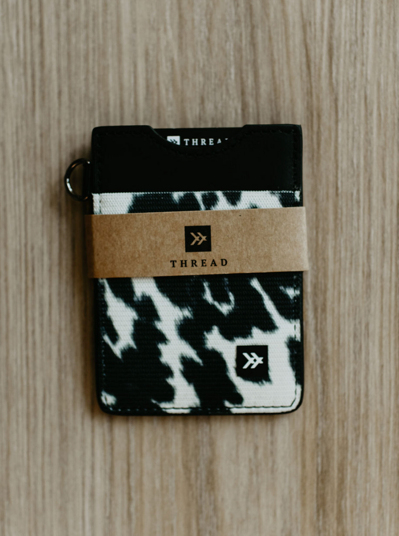 Thread Wallets Vertical Wallet