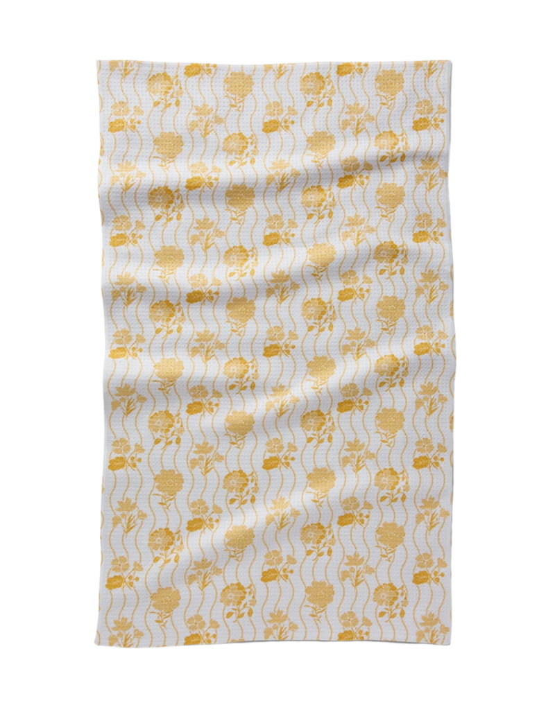 Fresh from Geometry House, this Kitchen Tea Towel will bring the first bright spots of spring to any home. This design is Spring Wave featuring beautiful yellow hues and cream. These are highly absorbent and functional microfiber towels. 