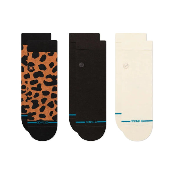 From Stance Official, these Cotton Quarter Light Cushion Socks 3 Pack with Cheetah Print in Black and Cream prints are soon to be your favorite got-to socks to grab! Soft, breathable cotton socks with light cushioning for all-day comfort. Bold cheetah print design in black and cream, perfect for adding a stylish touch to casual outfits. Ideal for active wear and everyday use.