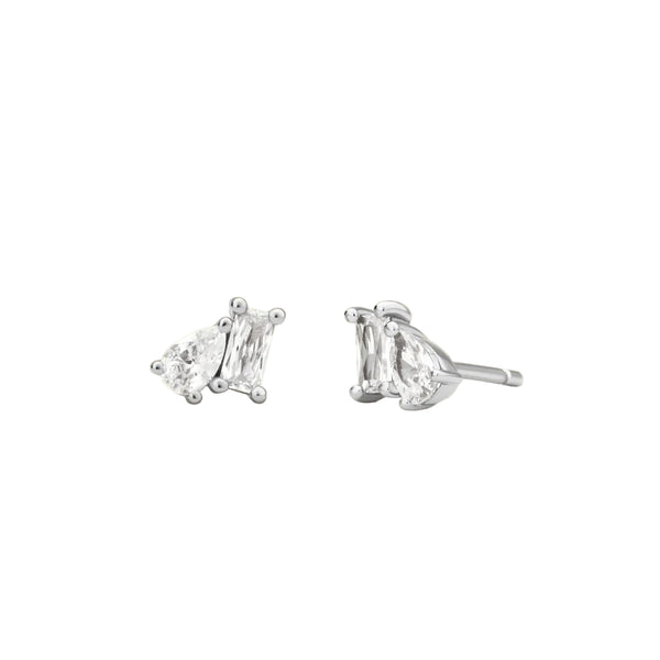 Made By Mary Toi Et Moi stud earrings – minimalist silver double disc studs, symbolic everyday jewelry.