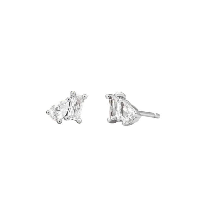 Made By Mary Toi Et Moi stud earrings – minimalist silver double disc studs, symbolic everyday jewelry.