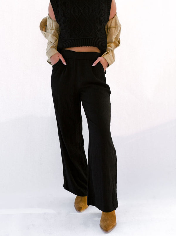 SPANX Crepe Pleated Trouser