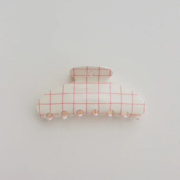 KAXI America’s Sweetheart Claw – red-and-white striped hair claw in KAXI’s original claw shape, made of durable resin with strong grip and gentle hold, featuring a patriotic America’s Sweetheart pattern ideal for summer styling and no‑crease wear.