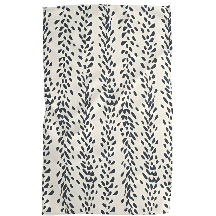 Geometry Kitchen tea towel in Reeds Printed Midnight – dark navy microfiber towel with white abstract reed motif, waffle‑weave quick‑dry fabric and convenient hanging loop.